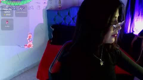 isabela online show from February 18, 5:51 am