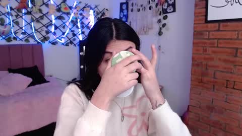 isabela online show from September 9, 3:17 am