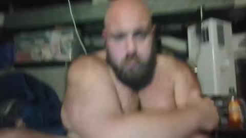 isaac8920 online show from October 11, 11:41 pm