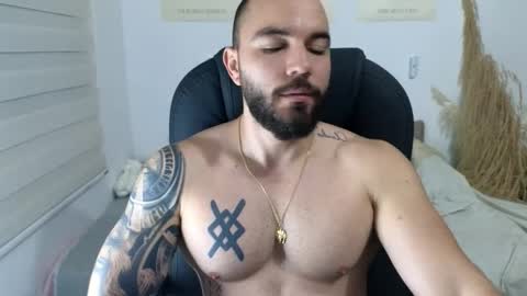 Isaac carter online show from January 7, 11:04 am