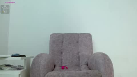 isabela online show from January 18, 1:31 pm