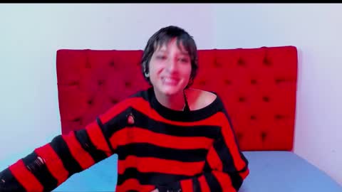 Snapshot of isabelcortezz chatting on October 22, 11:45 am Isabel Cortez online show from October 22, 11:45 am