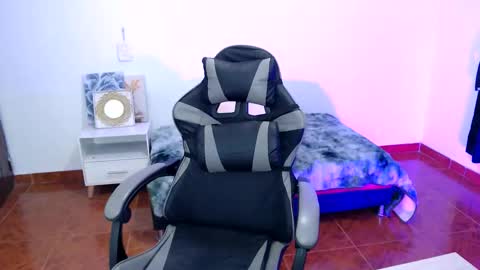 isabella__777 online show from December 14, 4:08 am