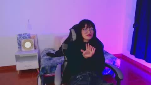 isabella__777 online show from December 5, 6:01 am