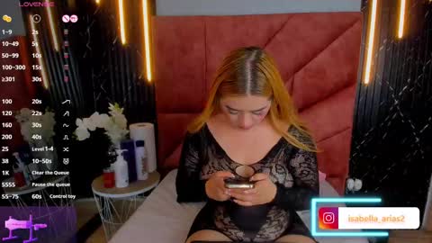 Isabella Arias online show from March 4, 4:17 am