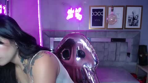 Snapshot of isabella_collen_v chatting on March 10, 12:38 pm Hi Stream 800am to 200pm online show from March 10, 12:38 pm