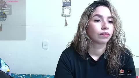 isabellaa_smith03 online show from April 19, 5:19 am