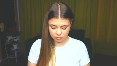 isabellabler online show from May 11, 11:39 am