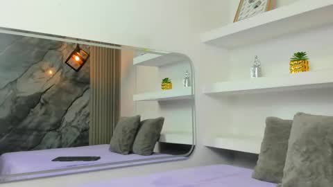 isabellamonet online show from September 27, 6:38 pm