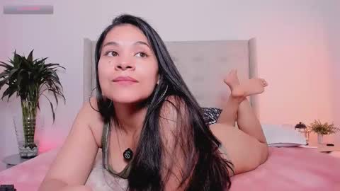 Isabelle Diaz online show from January 14, 11:29 am