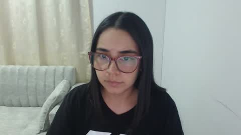 Emma online show from February 17, 3:16 am