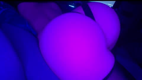 ishtarea online show from March 8, 10:13 pm