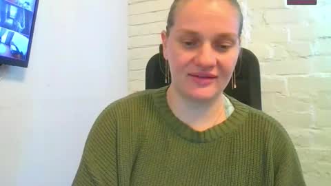 Snapshot of isingle_mom chatting on September 14, 6:59 am isingle_mom online show from September 14, 6:59 am