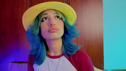 Isisjones18 online show from March 26, 10:20 am