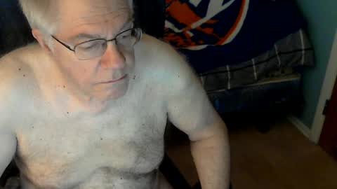 islesman22 online show from June 27, 10:54 am