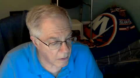 islesman22 online show from June 13, 1:38 am