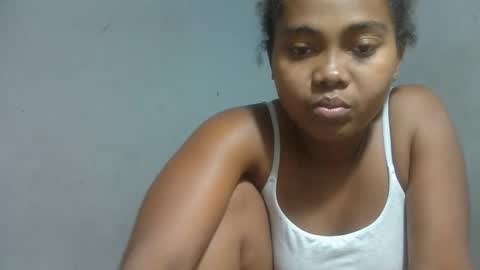 ismayrah online show from April 18, 10:21 pm