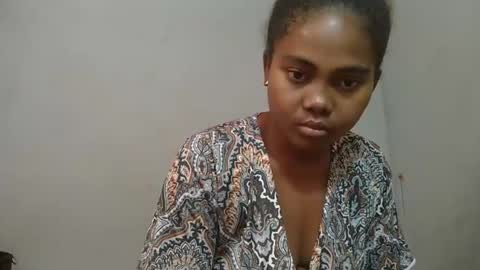 ismayrah online show from April 21, 3:57 am