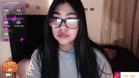 isabella p online show from October 12, 8:29 am