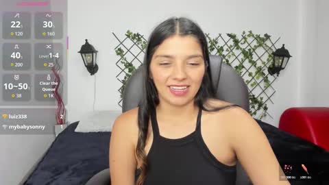 Issa  online show from October 22, 5:14 pm