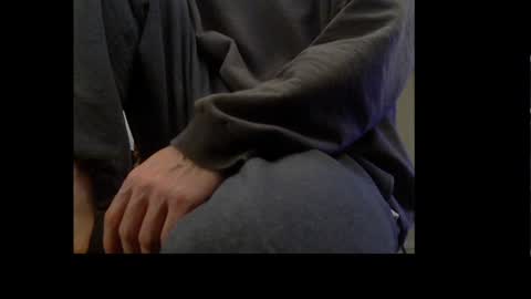 Snapshot of ital25usa chatting on December 7, 4:37 am ital25usa online show from December 7, 4:37 am