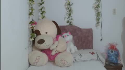 Snapshot of italagomez chatting on September 16, 2:35 am Itala Gomez online show from September 16, 2:35 am