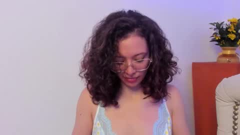 Maria online show from February 16, 2:10 pm