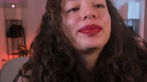 Maria online show from October 11, 6:33 pm