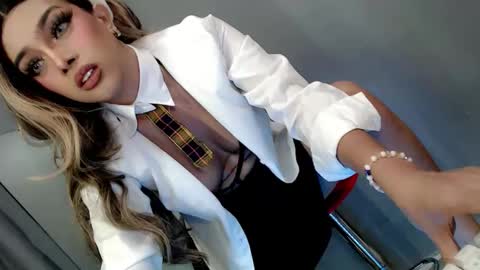 Pixie online show from December 4, 10:31 pm