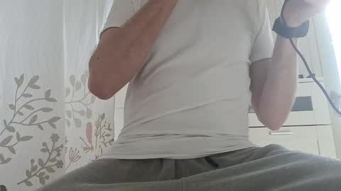 Dutch online show from March 2, 12:32 pm