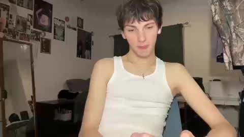 Rowan online show from October 16, 1:27 am