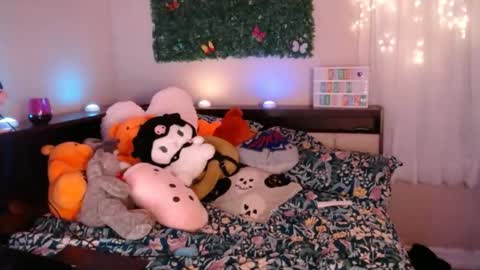 KuroKiss online show from February 6, 4:05 am