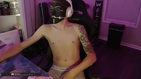 itslamayo online show from April 19, 4:13 am