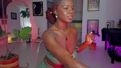 lau online show from March 31, 2:34 am