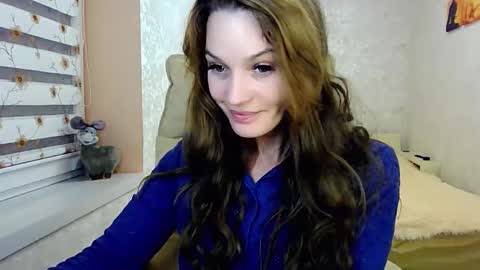 itslunaday online show from September 13, 6:32 pm