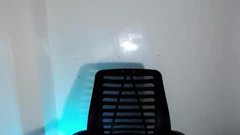 itsurgil_kloeh online show from February 23, 5:48 pm