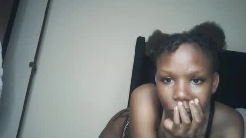 itsvirggy online show from November 15, 11:39 pm