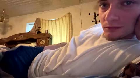 itzd123 online show from February 14, 11:29 pm