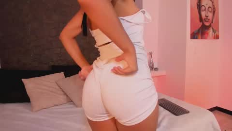 ivana_hall online show from September 18, 7:51 pm