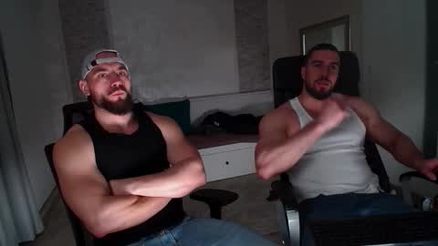 IvanHydee online show from February 15, 5:53 am