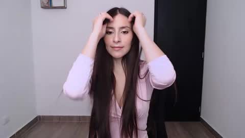 Snapshot of ivanna_angel chatting on September 26, 2:58 pm Ivanna angel online show from September 26, 2:58 pm