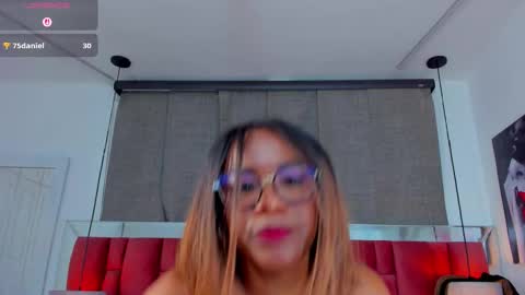 IVONSANCHEZ online show from December 20, 5:03 am