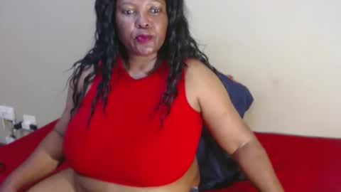 IVORYTITS48 online show from April 8, 5:32 am