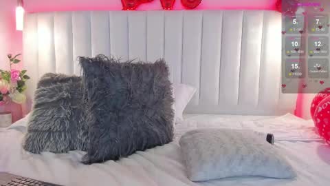 maria  online show from February 16, 2:31 am