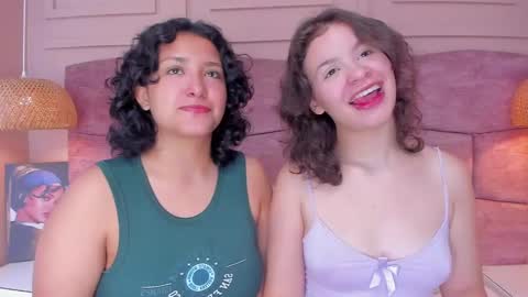 Ivy and Molly online show from March 4, 12:01 pm