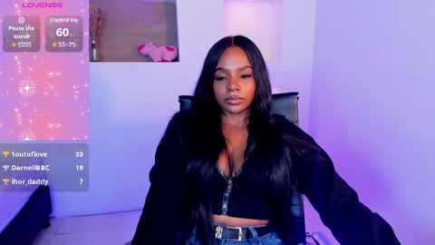 i v y  b l i s s online show from February 21, 6:37 pm