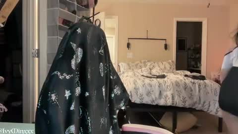 Ivy Minxxx online show from March 2, 1:37 am