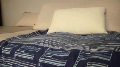 iwishuwereafishinmydish online show from December 4, 7:33 am