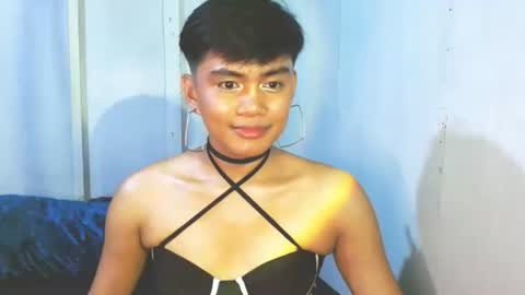 iya143 online show from October 2, 9:19 am