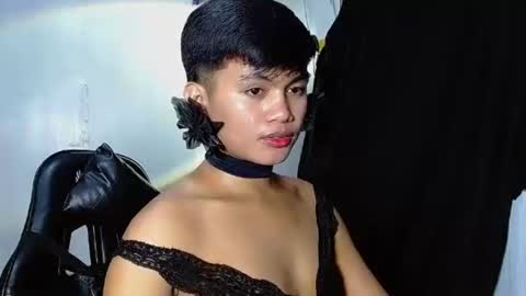 iya143 online show from October 30, 6:19 pm